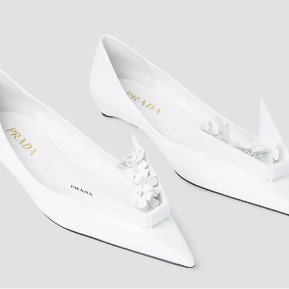 Prada White Floral Embellished Heels - Picture 3 of 7